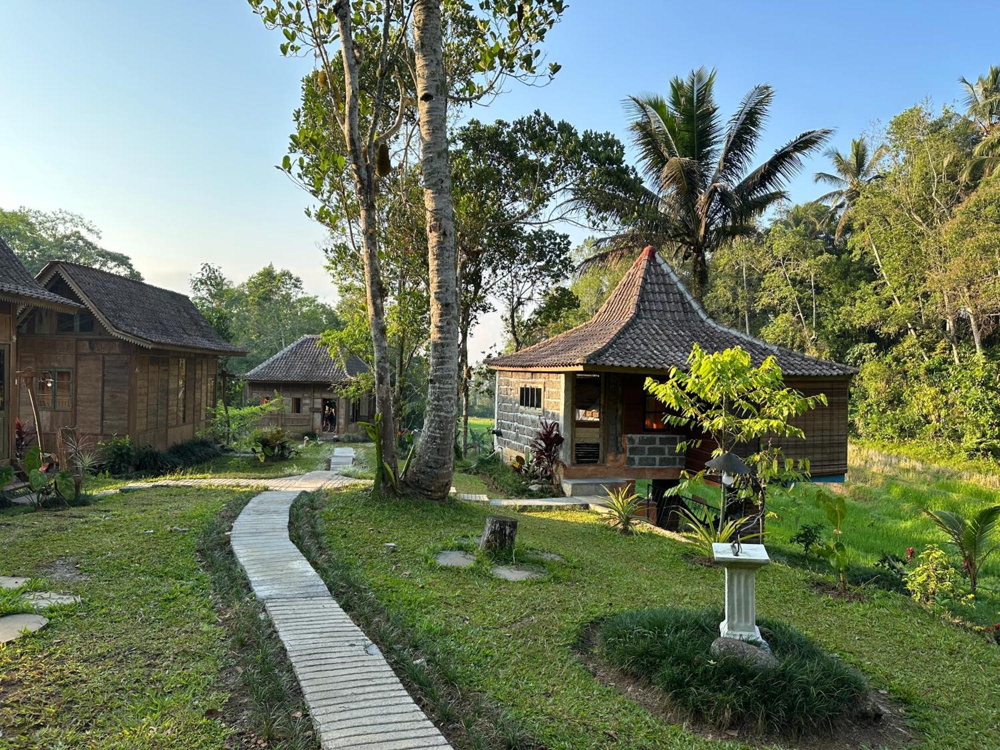 Villa Oemah Tepi Sawah à Jatiluwih Extérieur photo